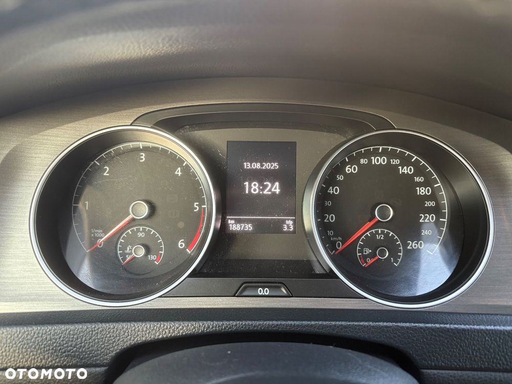 Volkswagen Golf 1.6 TDI DPF Comfortline - 5