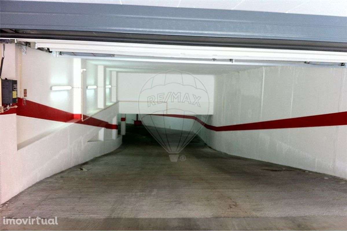 Garagem  para arrendamento - Grande imagem: 5/9