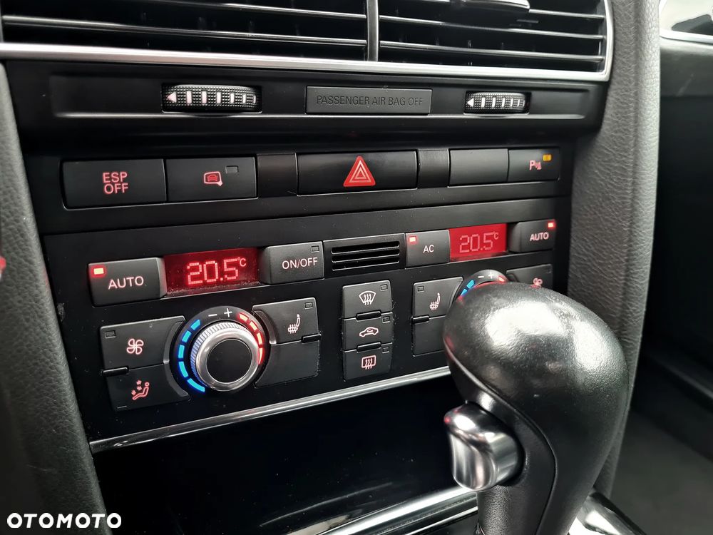 Audi A6 Avant 3.0 TDI Quattro Tiptronic - 23