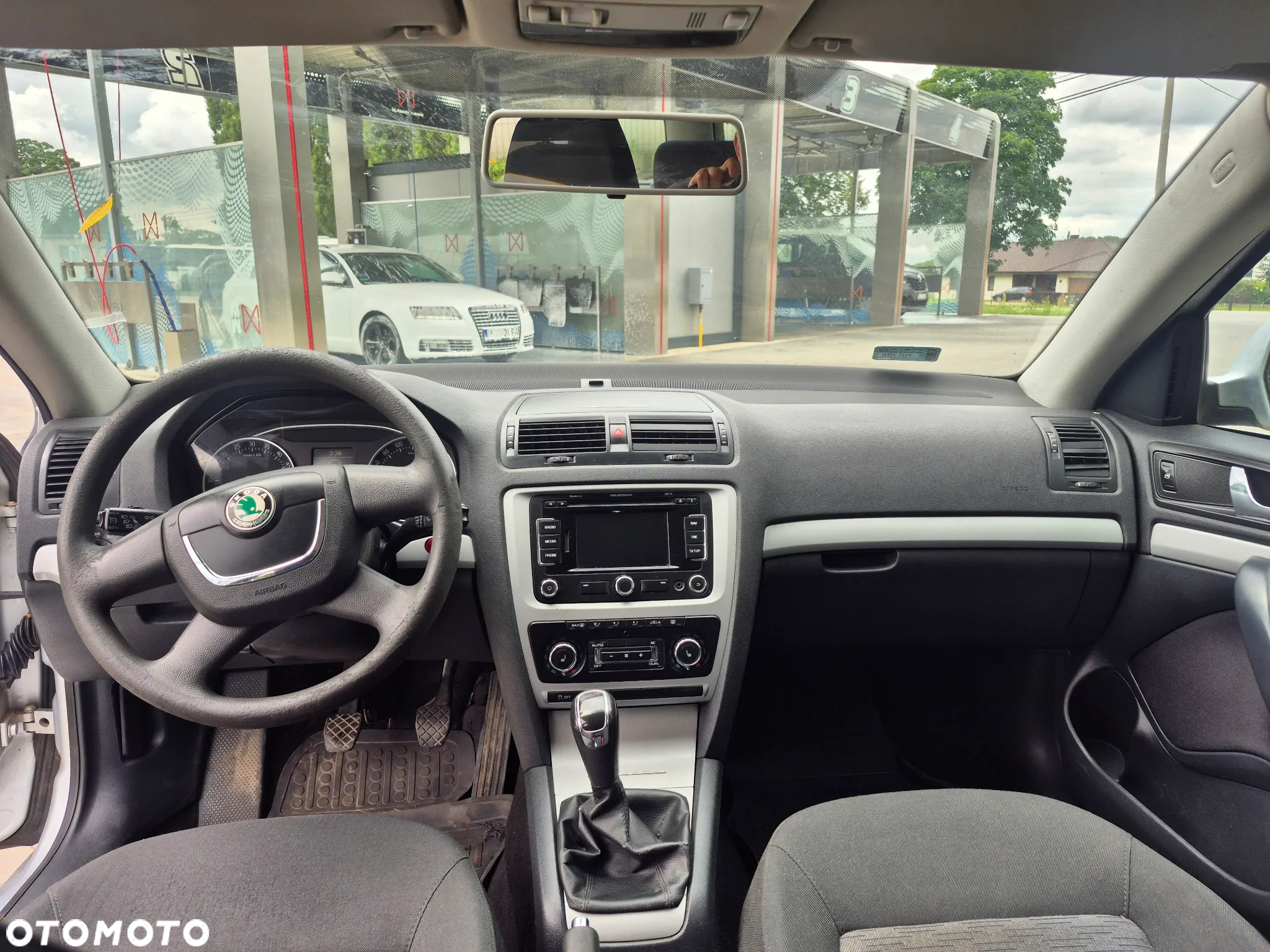 Skoda Octavia 2.0 TDI DPF Elegance - 8