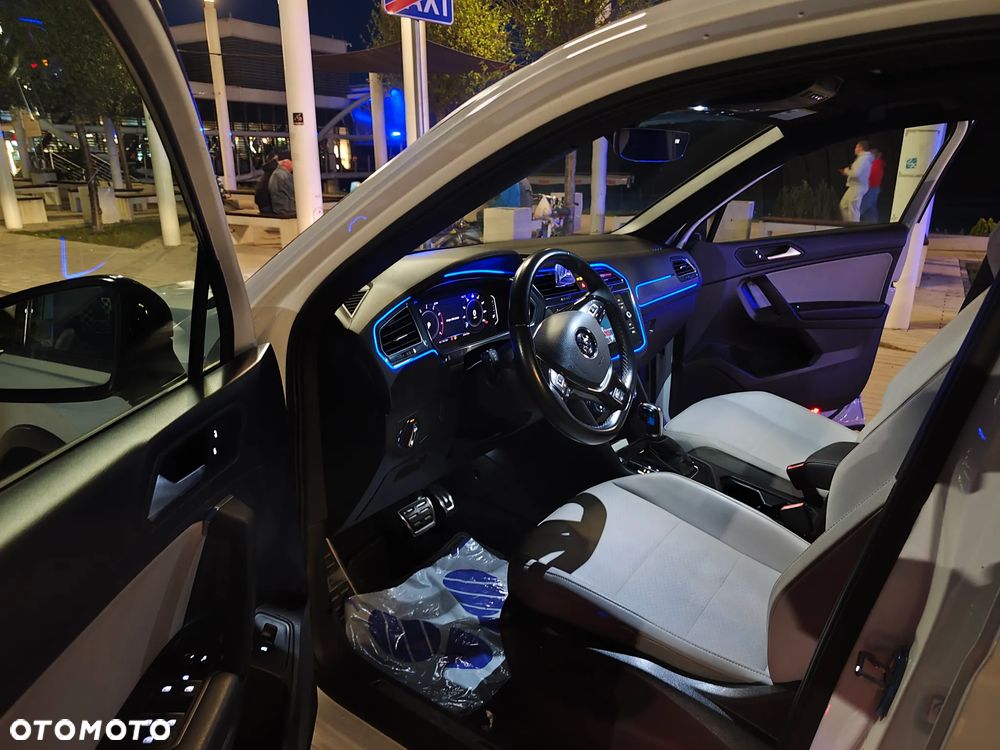 Volkswagen Tiguan - 15