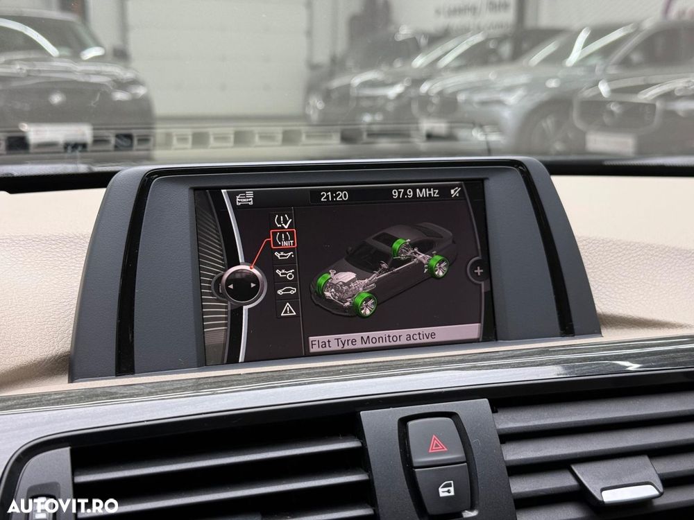 BMW Seria 3 328i Aut. Modern Line - 15
