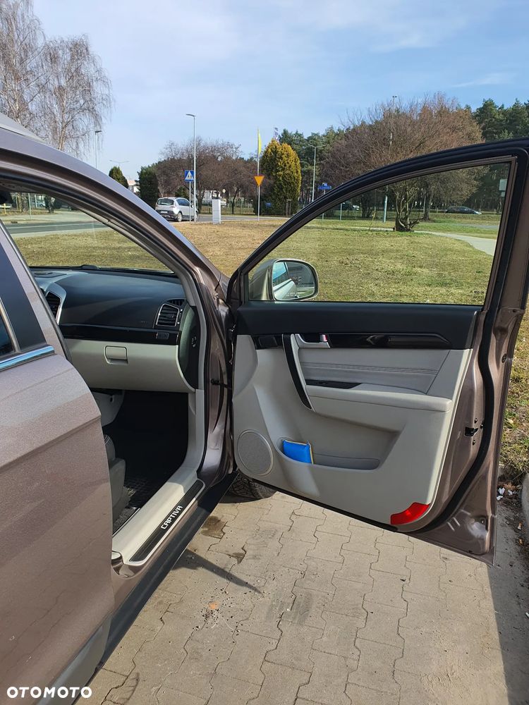 Chevrolet Captiva - 18