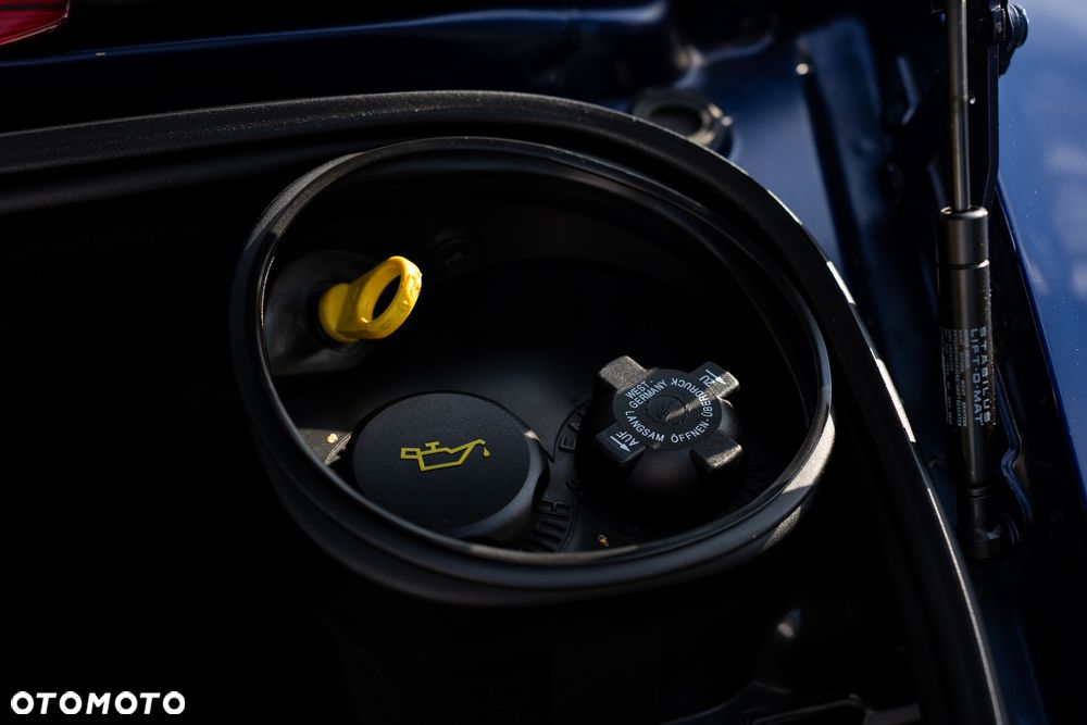 Porsche Boxster - 38