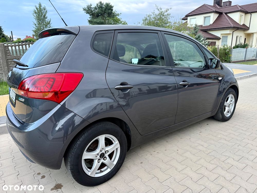 Kia Venga 1.4 CVVT Spirit - 8