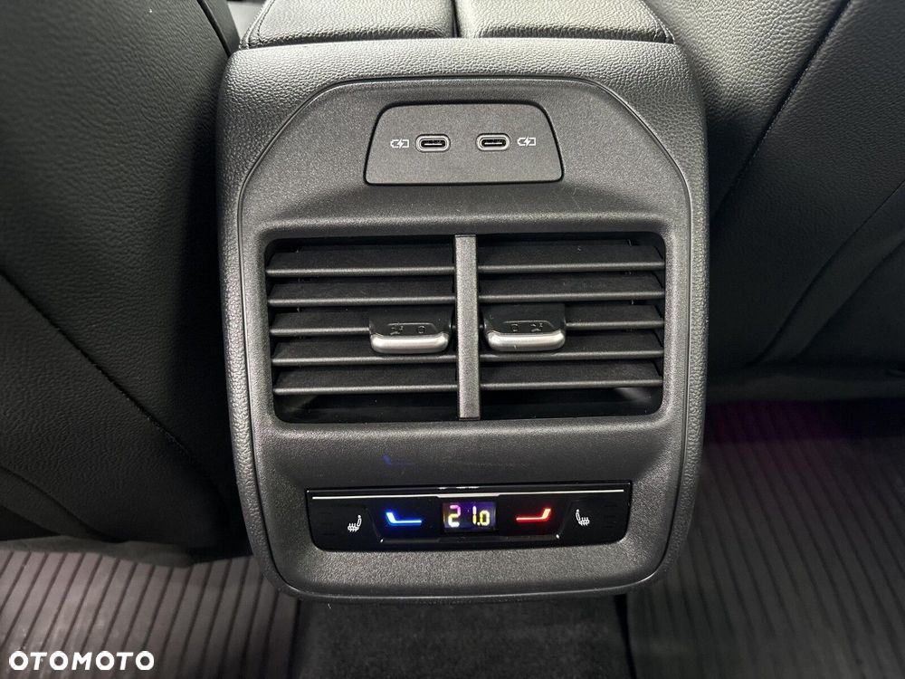 Skoda Superb 1.5 TSI L&K DSG - 20