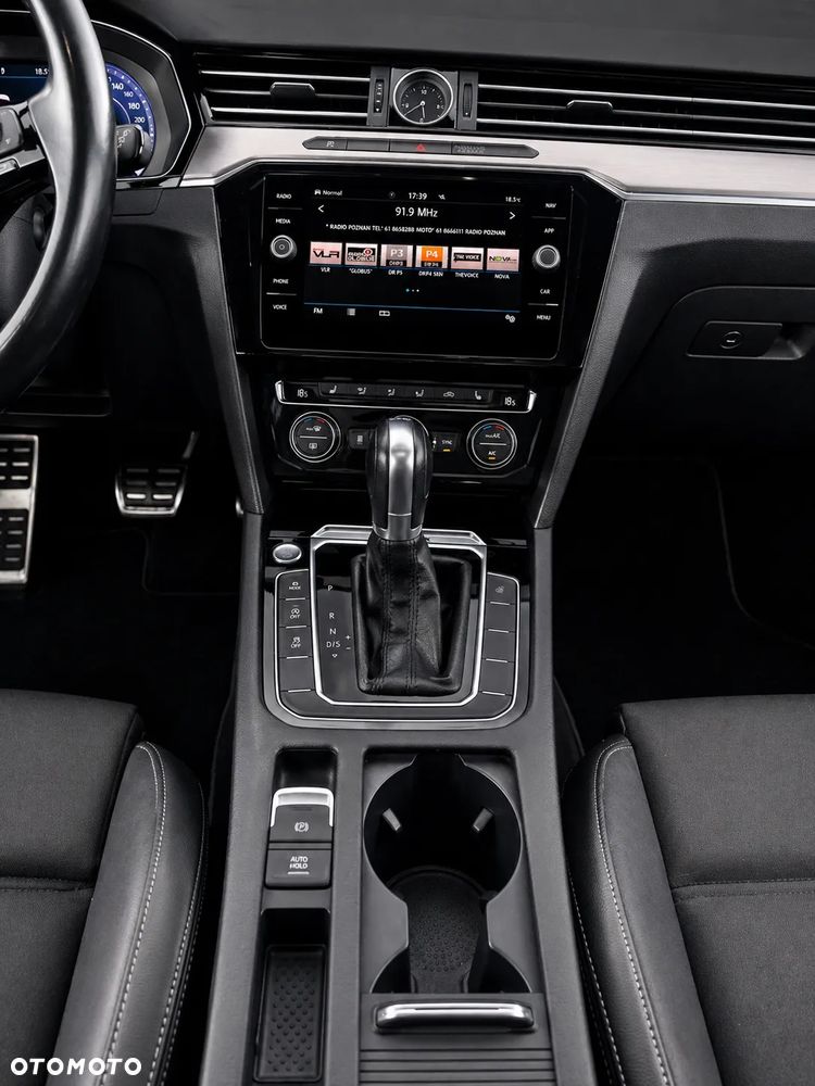 Volkswagen Passat Alltrack 2.0 TDI SCR 4Motion DSG (BMT) - 26