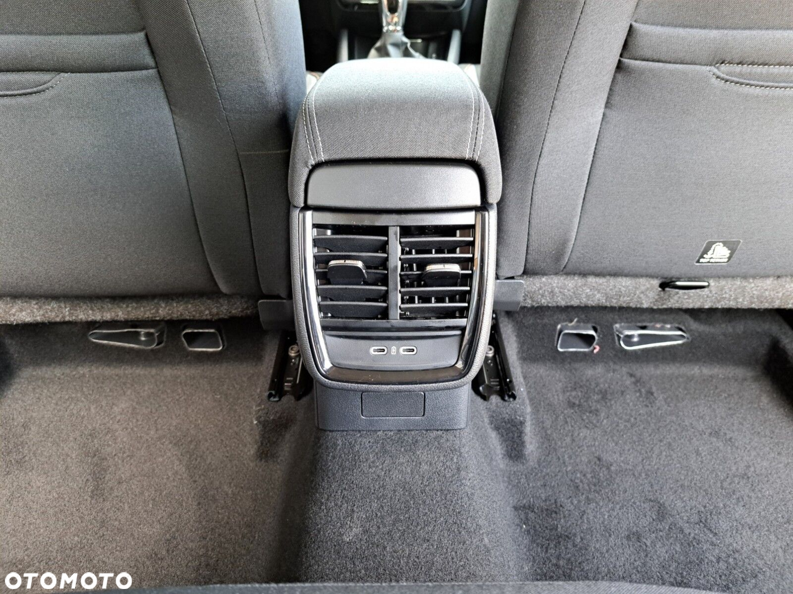 Skoda Kamiq 1.0 TSI Edition 130 DSG - 28