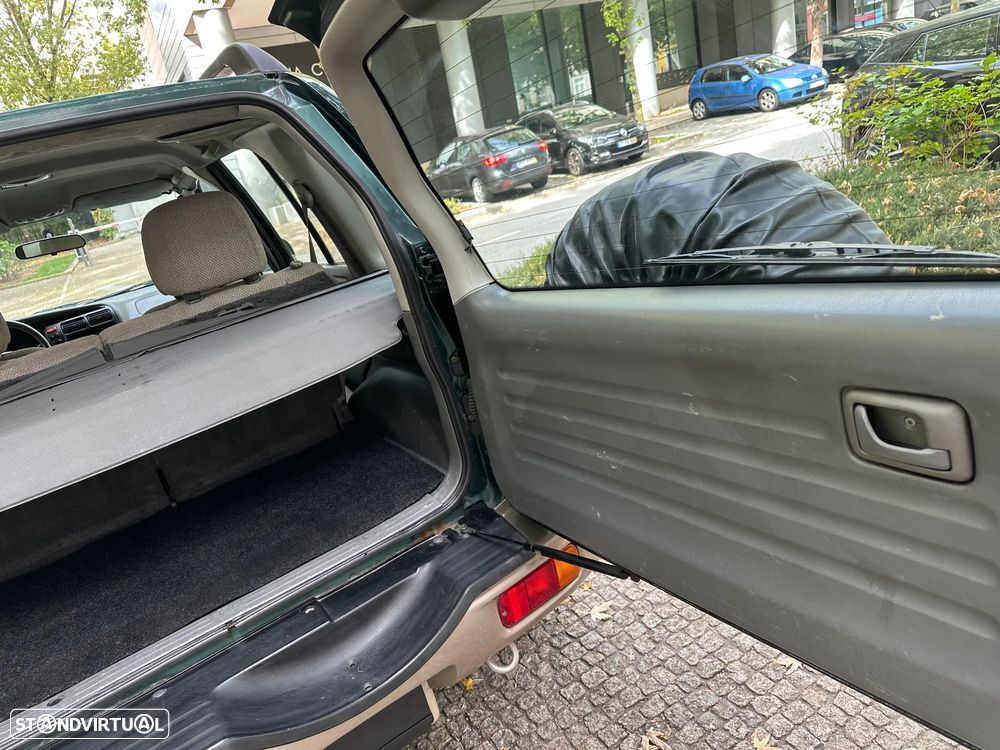 Suzuki Grand Vitara Metal Top 2.0 TDi - 27