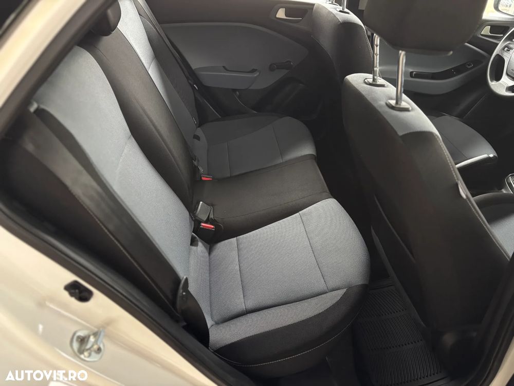 Hyundai i20 1.25 75CP M/T Comfort - 28