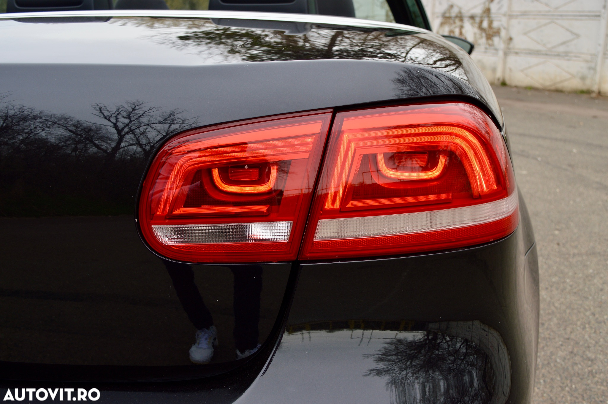 Volkswagen Eos 2.0 TDI DPF BlueMotion Technology Sport & Style - 31