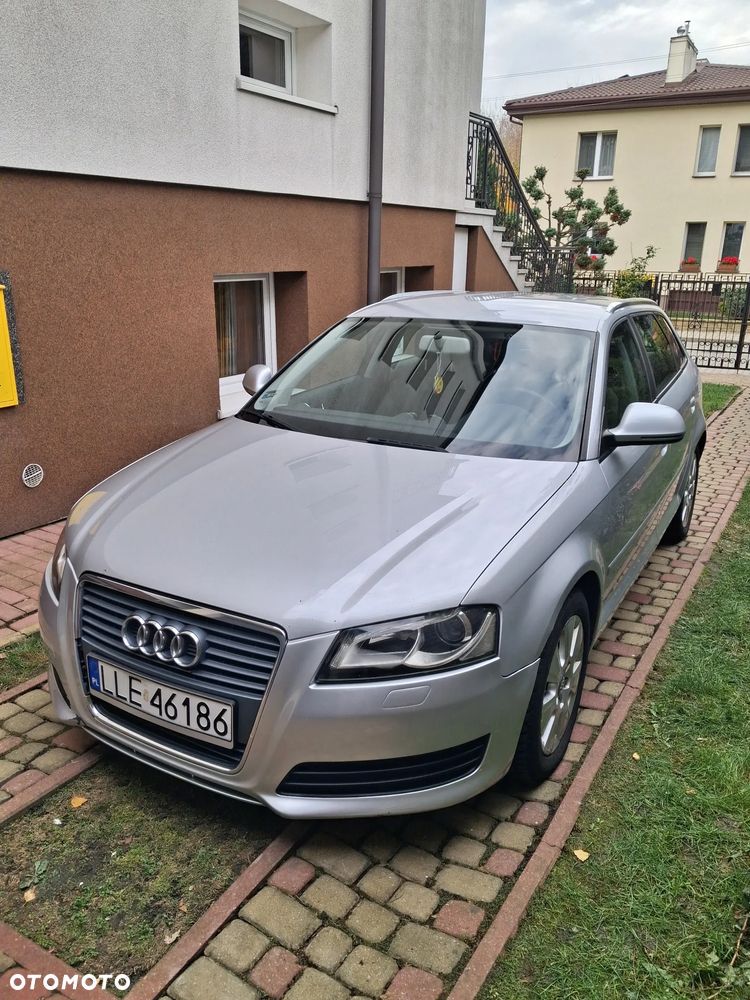 Audi A3 Sportback 2009 photo 2