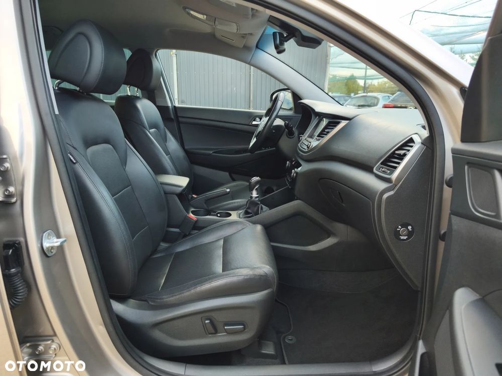 Hyundai Tucson 1.6 GDi 2WD Pure - 21