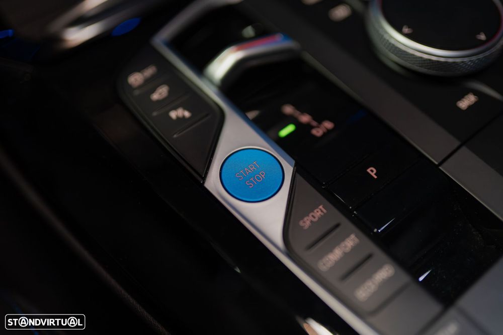 BMW iX3 M Sport Impressive - 44