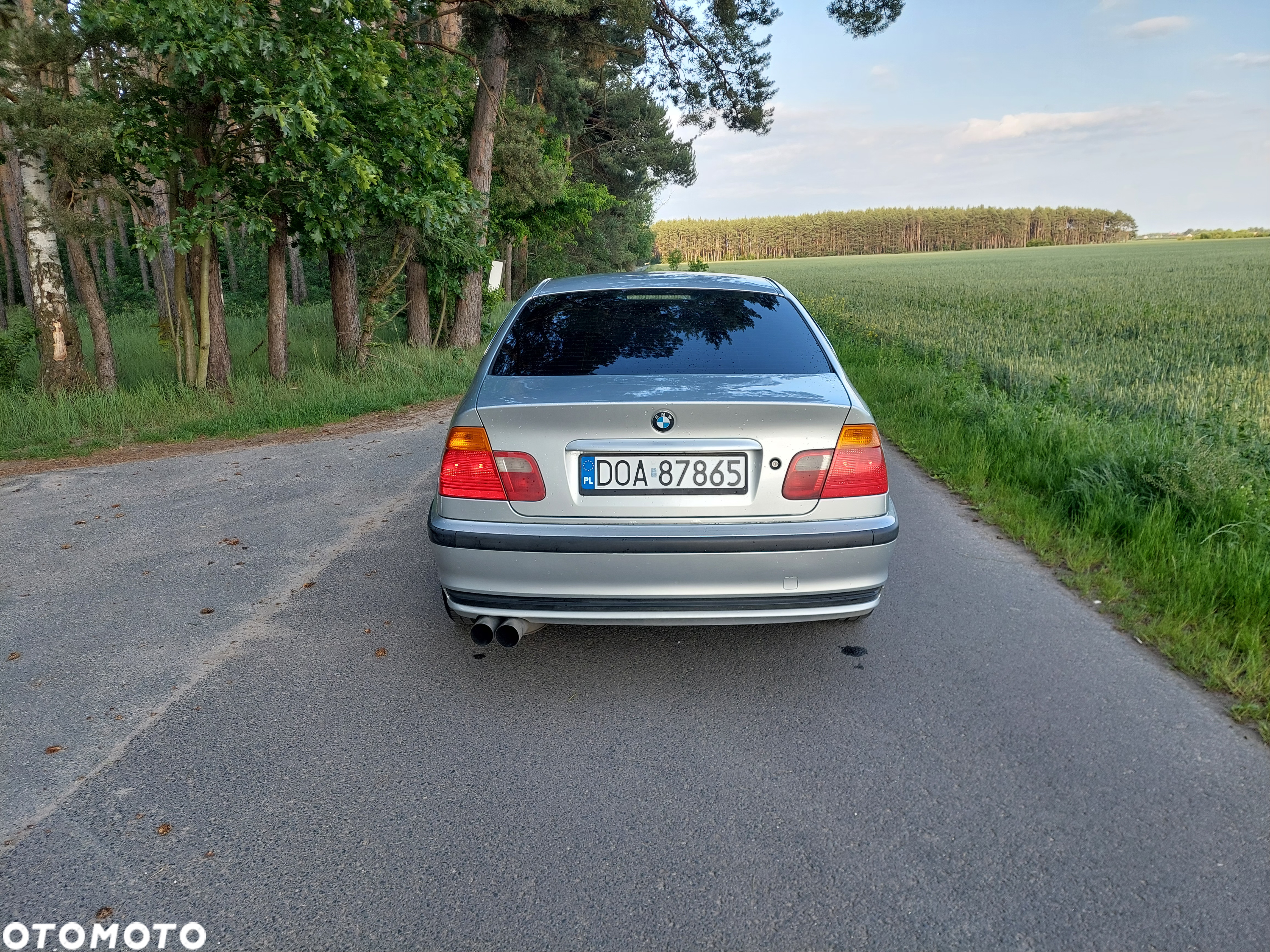 BMW Seria 3 320i - 5
