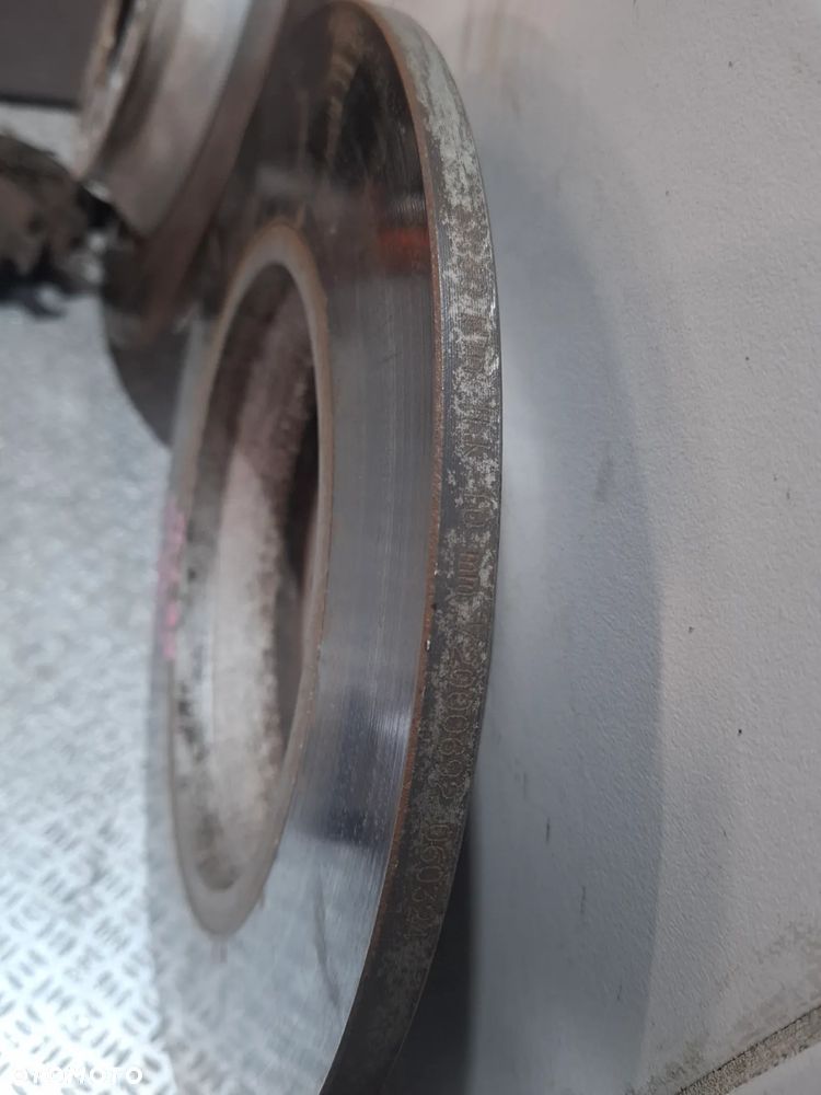 Tarcze hamulcowe tył+klocki komplet Volkswagen Passat B8 2019 rok 29,8 cm szerokość - 5