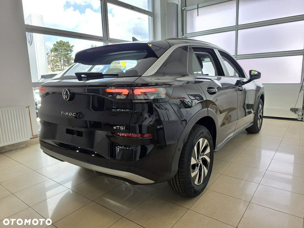 Volkswagen T-Roc - 6