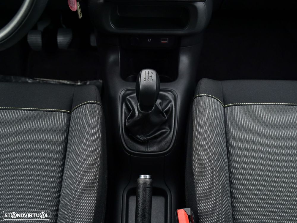 Citroën C3 1.2 PureTech Shine - 28