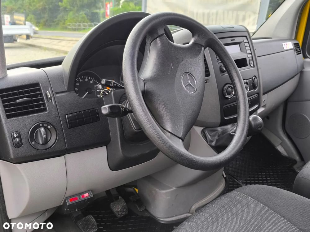 Mercedes-Benz SPRINTER - 5