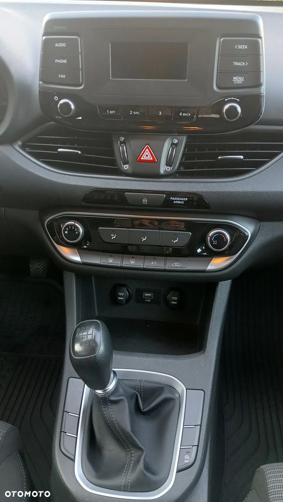 Hyundai i30 1.4 Classic - 14