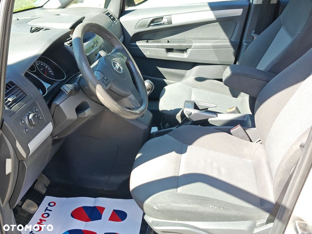 Opel Zafira 1.9 CDTI Navi - 7