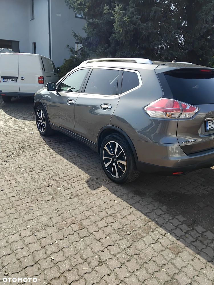 Nissan X-Trail 1.6 DCi Xtronic Tekna - 1