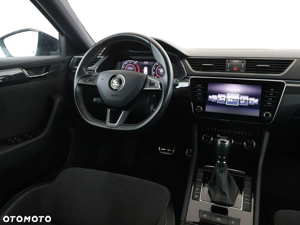 Skoda Superb 2.0 TDI DSG Sportline - 17