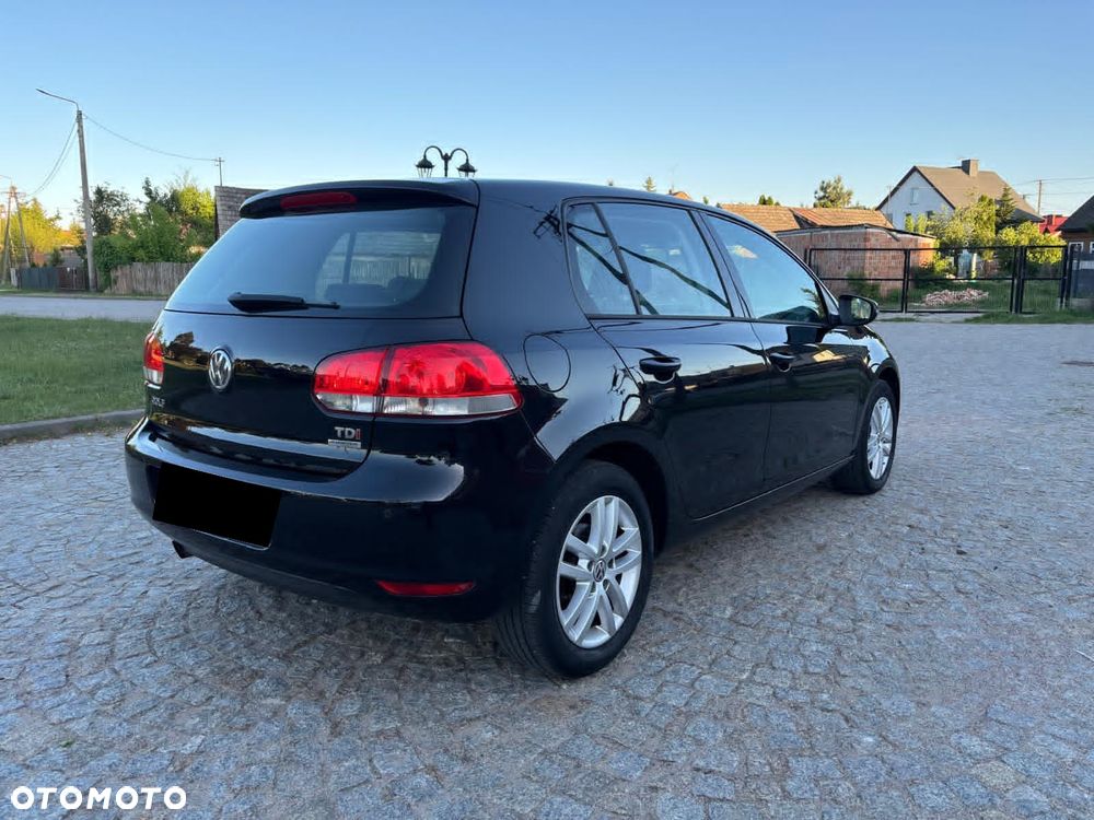Volkswagen Golf 1.6 TDI DPF DSG Trendline - 4