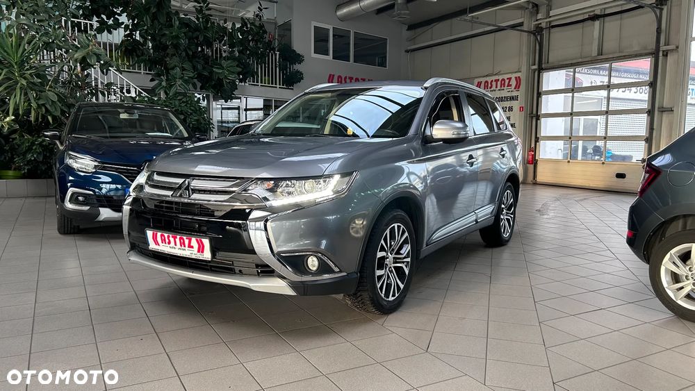Mitsubishi Outlander 2.0 Intense Comfort 4WD CVT - 3