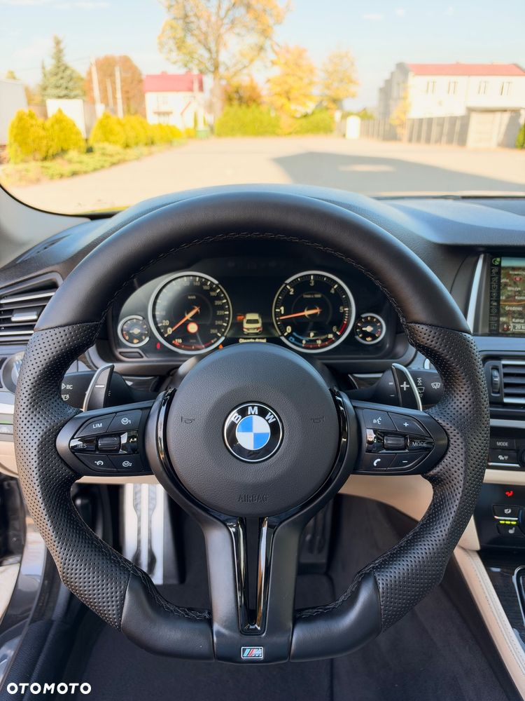 BMW Seria 5 530d xDrive Luxury Line - 24