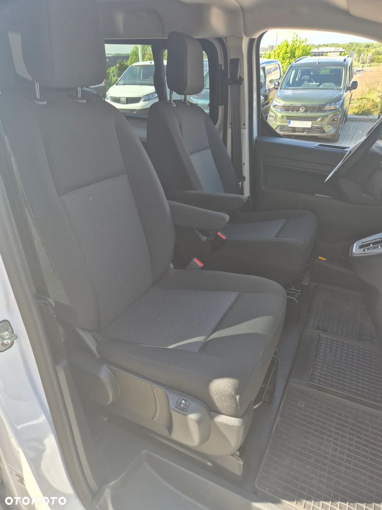 Opel Vivaro Brygadowy 5 miejsc XL 2.2 HDI 180KM Automat Webasto - 10