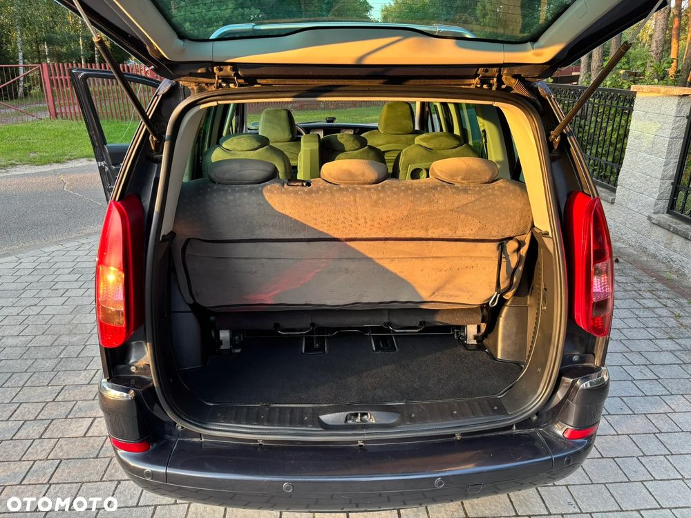 Peugeot 807 HDi 170 Bi-Turbo Automatik Platinum Pullmann - 20