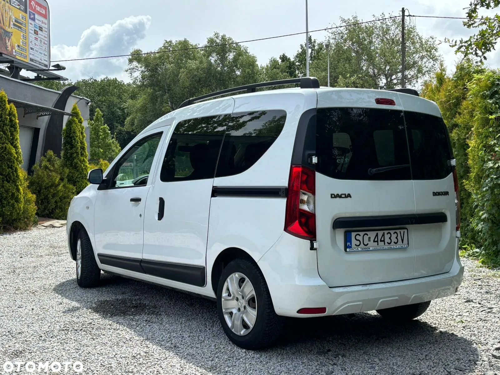 Dacia Dokker 1.6 Laureate - 12