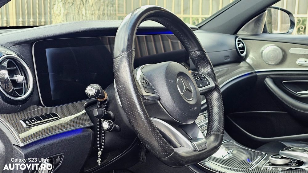 Mercedes-Benz E 350 D 4MATIC Aut. - 12