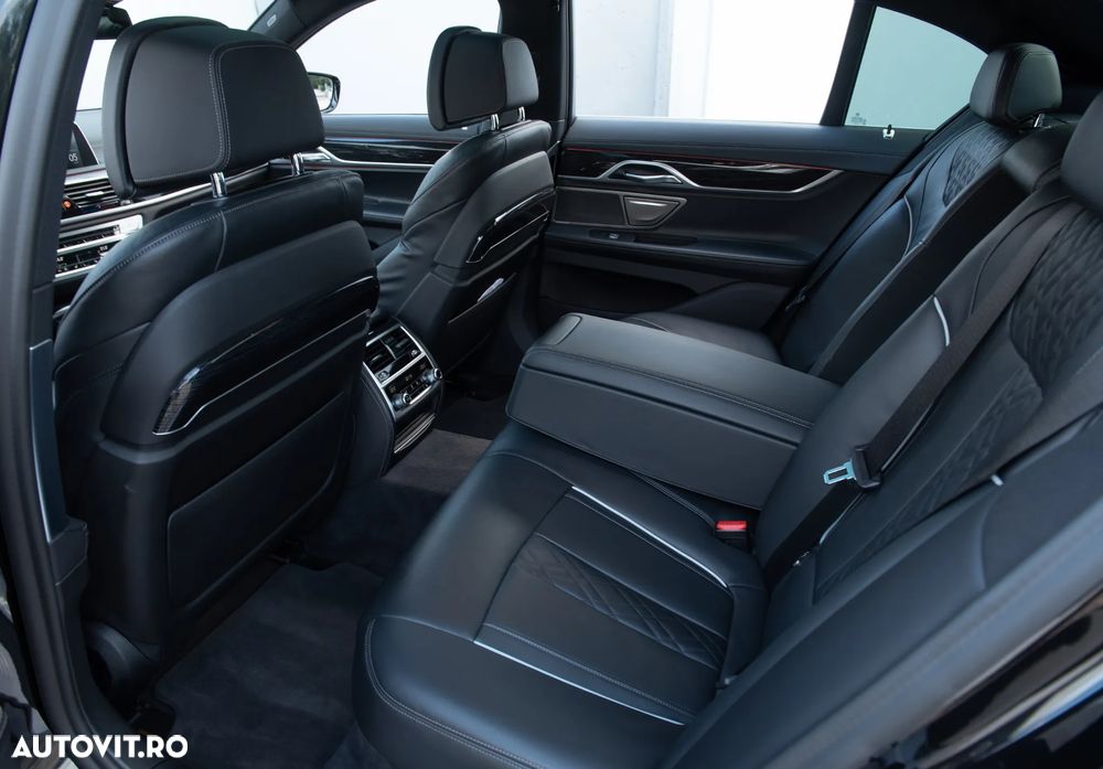 BMW Seria 7 740d xDrive MHEV - 6