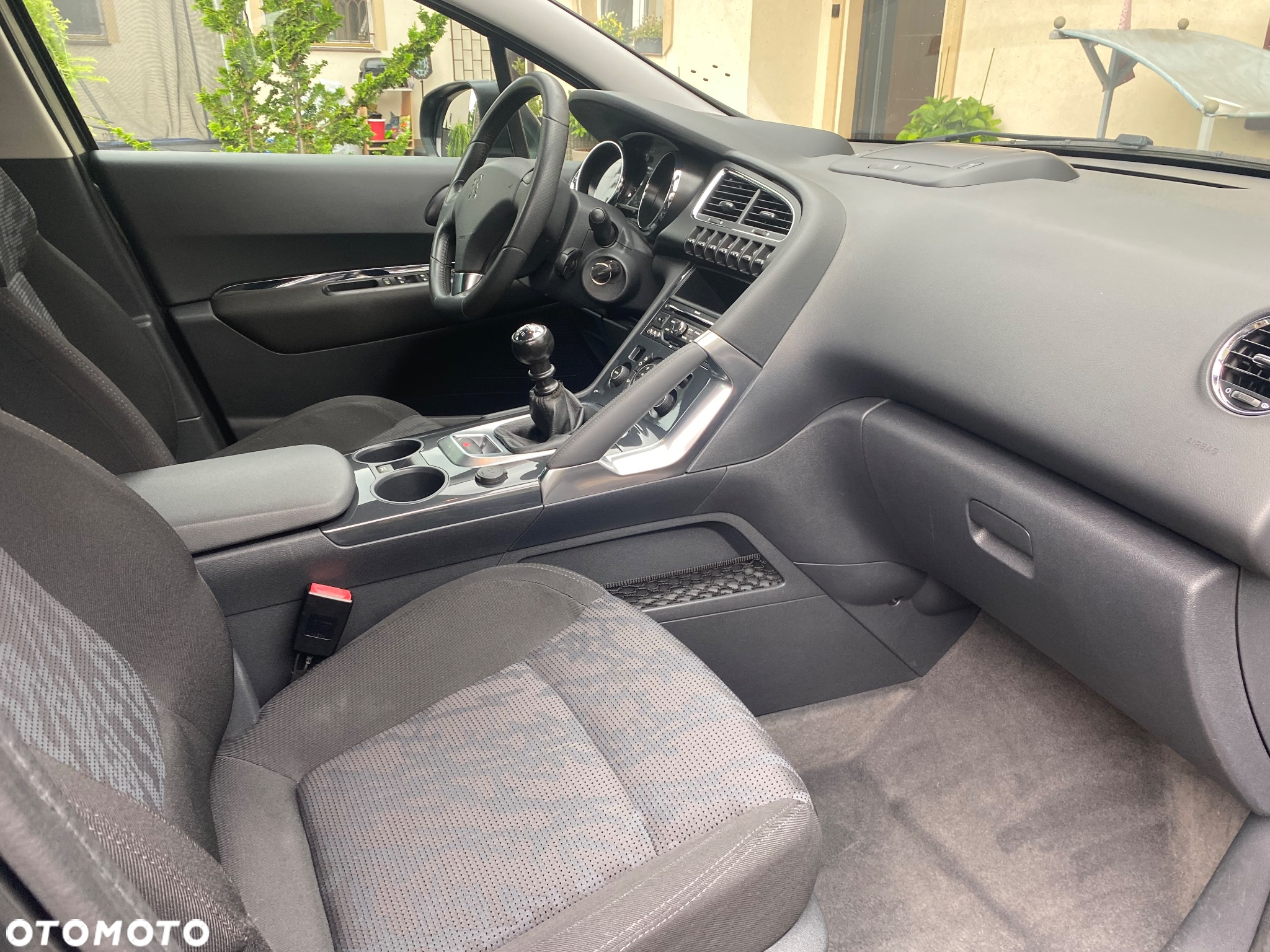 Peugeot 3008 2.0 BlueHDi Allure - 16