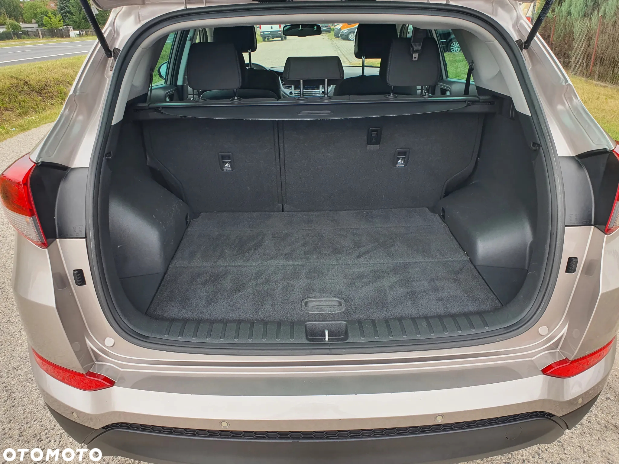 Hyundai Tucson blue 1.7 CRDi 2WD Passion Plus - 28