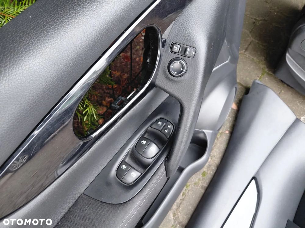 Wnętrze do nissan qashqai - 3