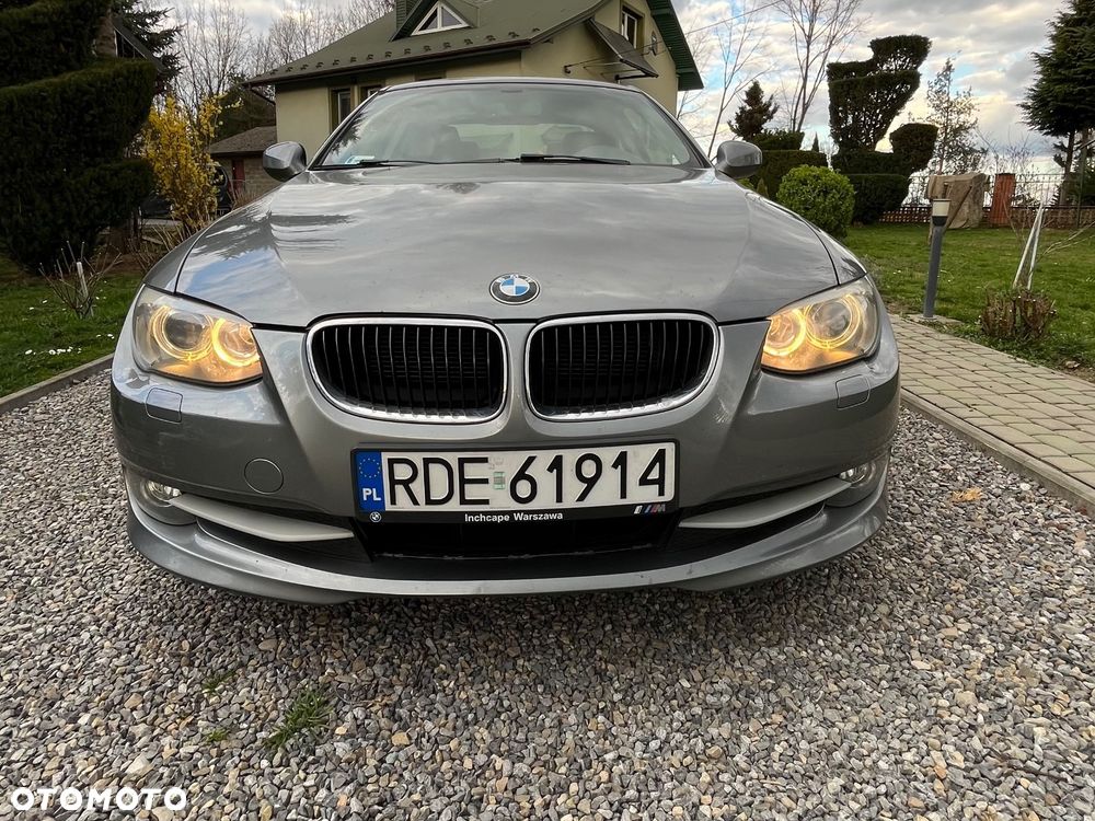 BMW Seria 3 320i - 4