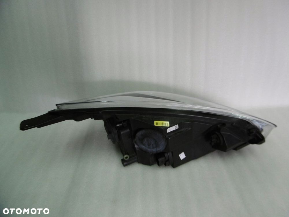 FORD FIESTA MK8 - lampa lewa - 4