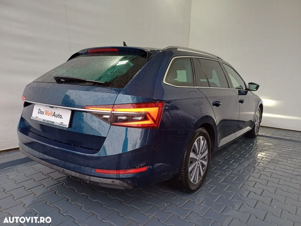 Skoda Superb 2.0 TDI DSG Style - 39