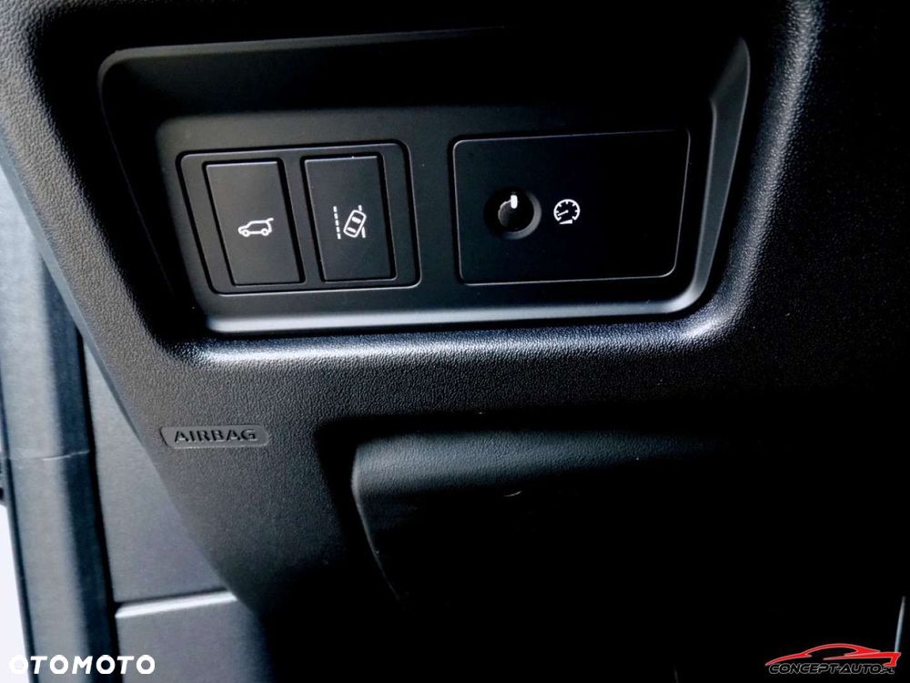 Land Rover Discovery Sport - 37