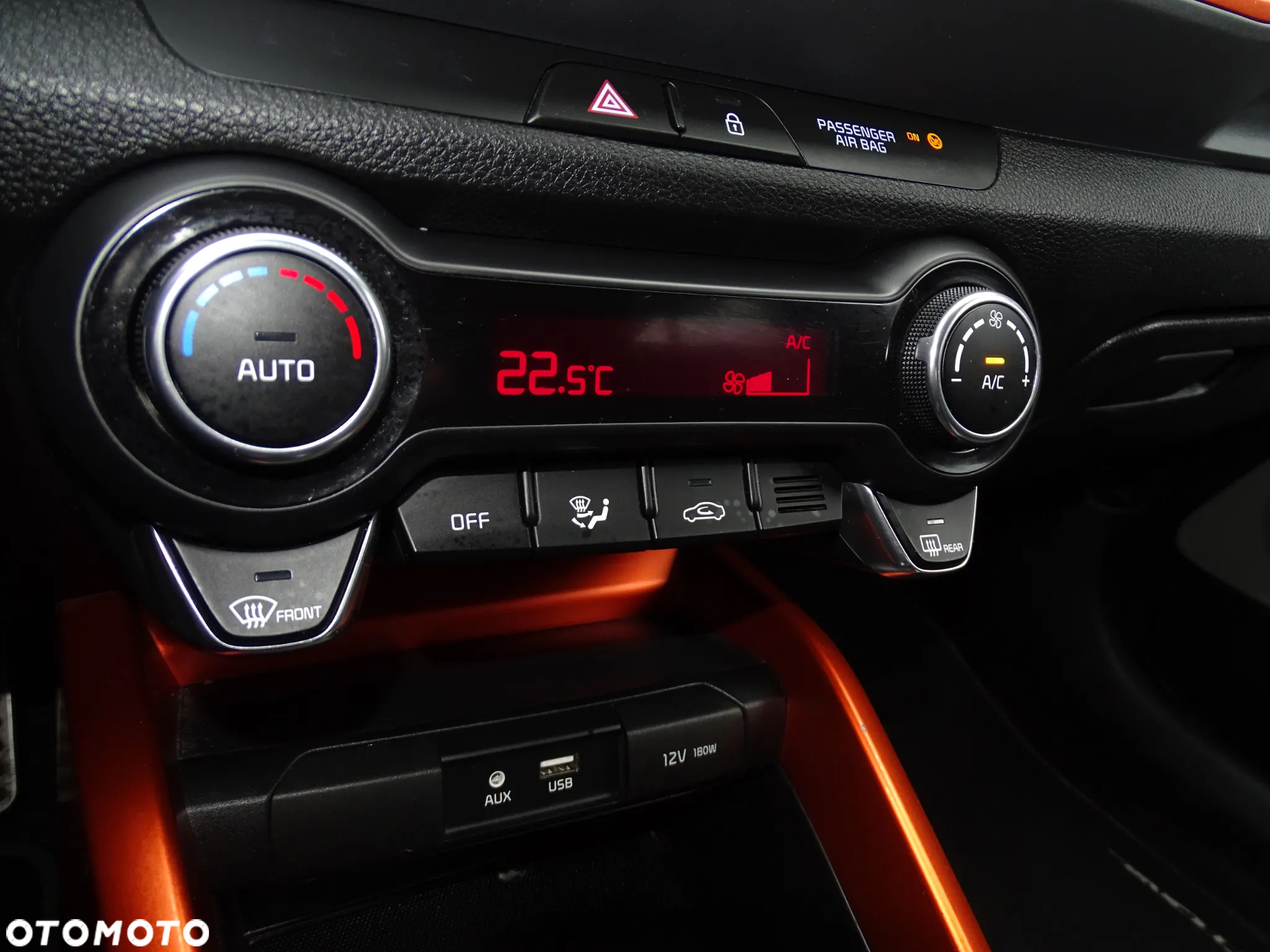 Kia Stonic 1.0 T-GDI 120 Platinum Edition - 26