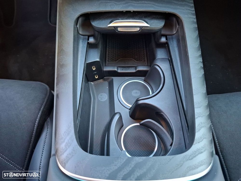 Mercedes-Benz E 220 d - 23