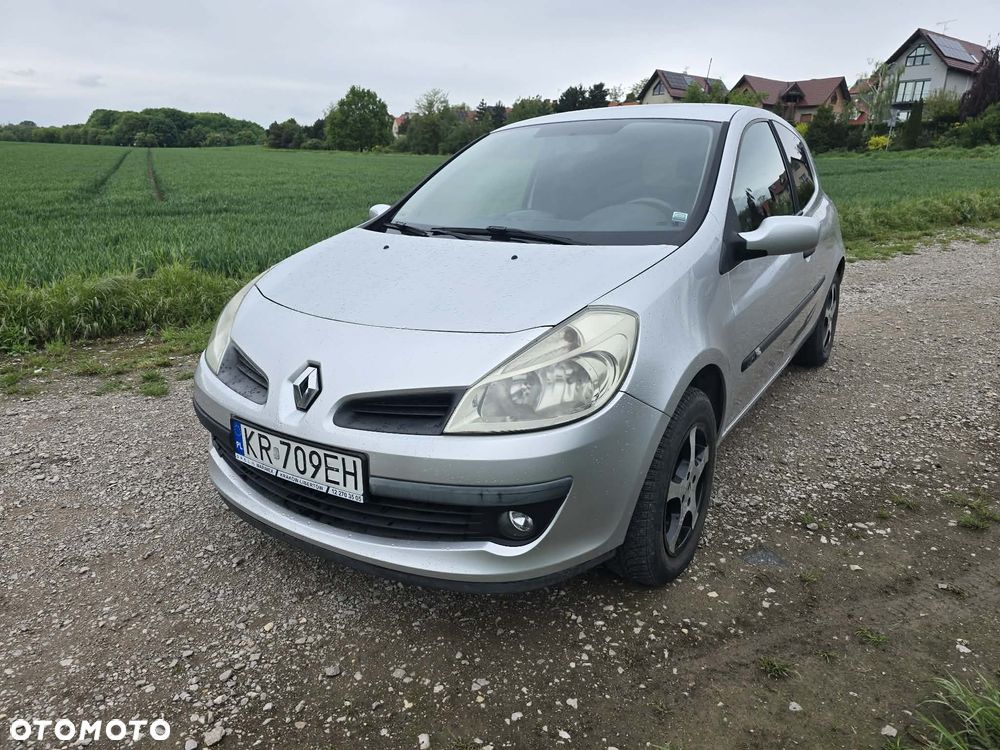 Renault Clio 1.5 dCi Dynamique - 2