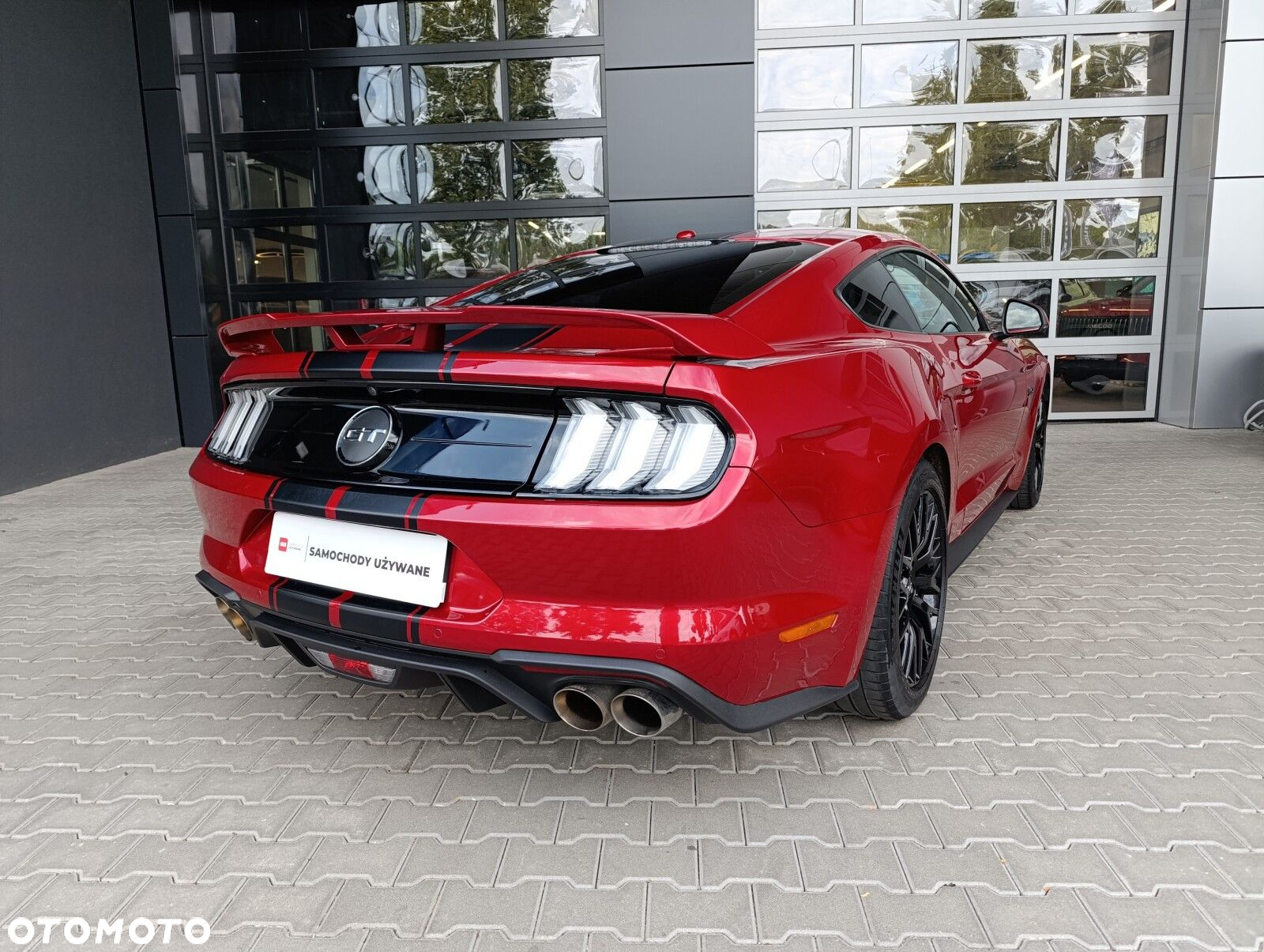 Ford Mustang - 6