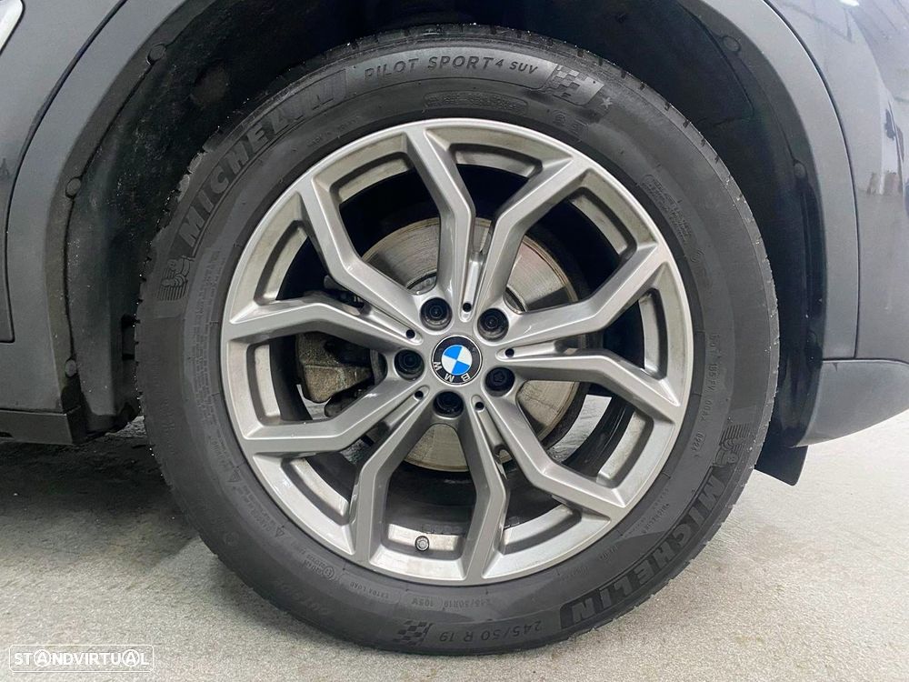 BMW X4 20 d xDrive XLine Auto - 30