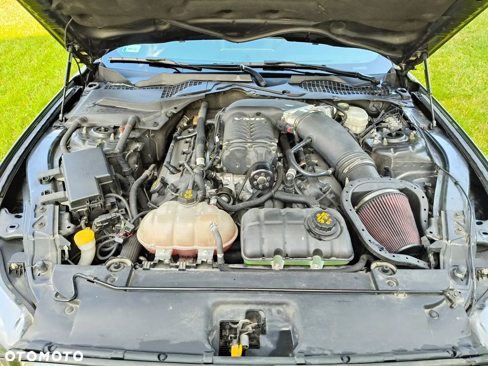 Ford Mustang 5.0 V8 GT - 6