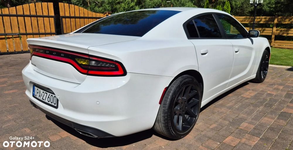 Dodge Charger 3.6 GT - 4
