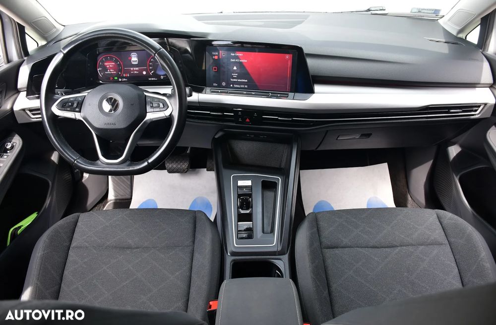 Volkswagen Golf 1.5 eTSI OPF DSG Active - 11